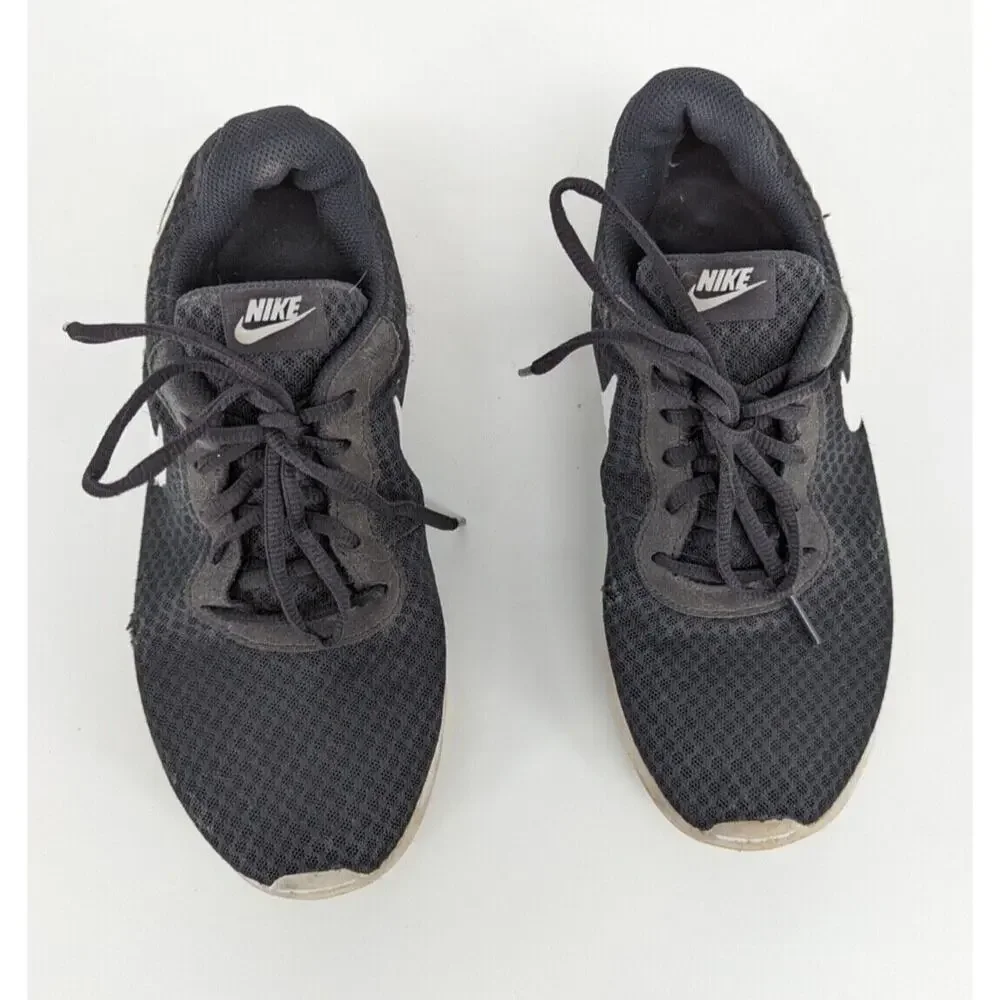 Women's Nike 812655 011 NIKE TANJUN BLACK/WHITE RUNNING Shoes Sneakers Size 9